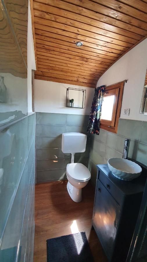 Bed and Breakfast Tisza White House Tiszaszolos Habitación foto